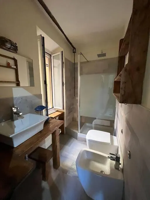 Apartment Iris 3: Un Fiore A Camogli Italy